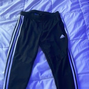 Black Nike sweatpants. very new and comfortable